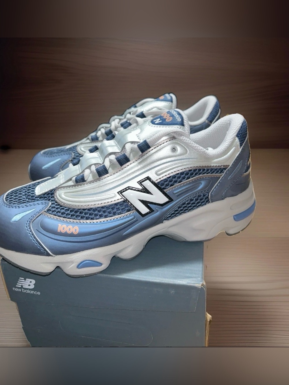 New Balance Unisex Blue & White 1000-Style Sneakers